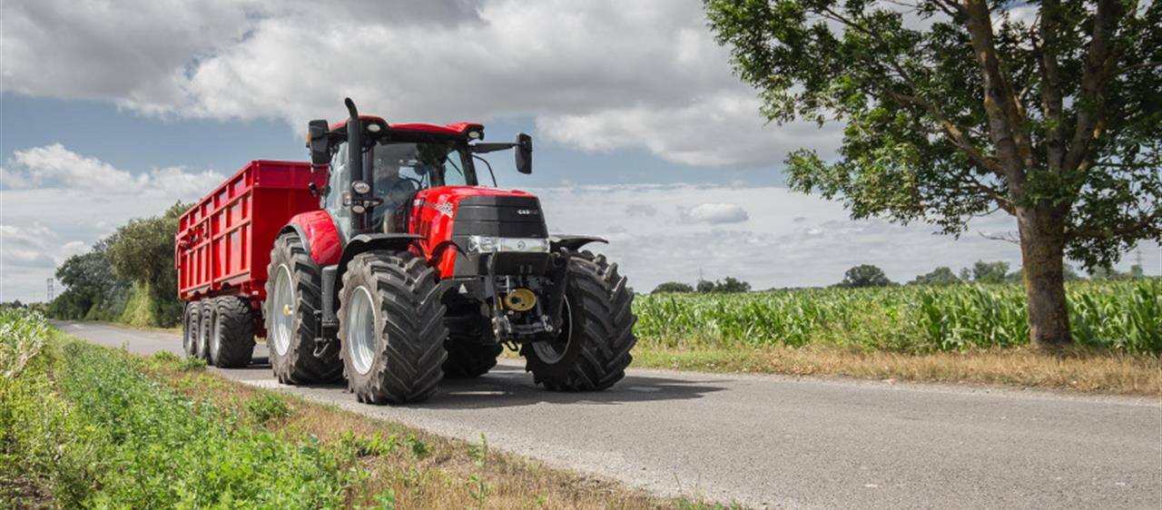 Det nya Case IH Advanced Trailer Brake System förbättrar traktorns stabilitet och säkerhet